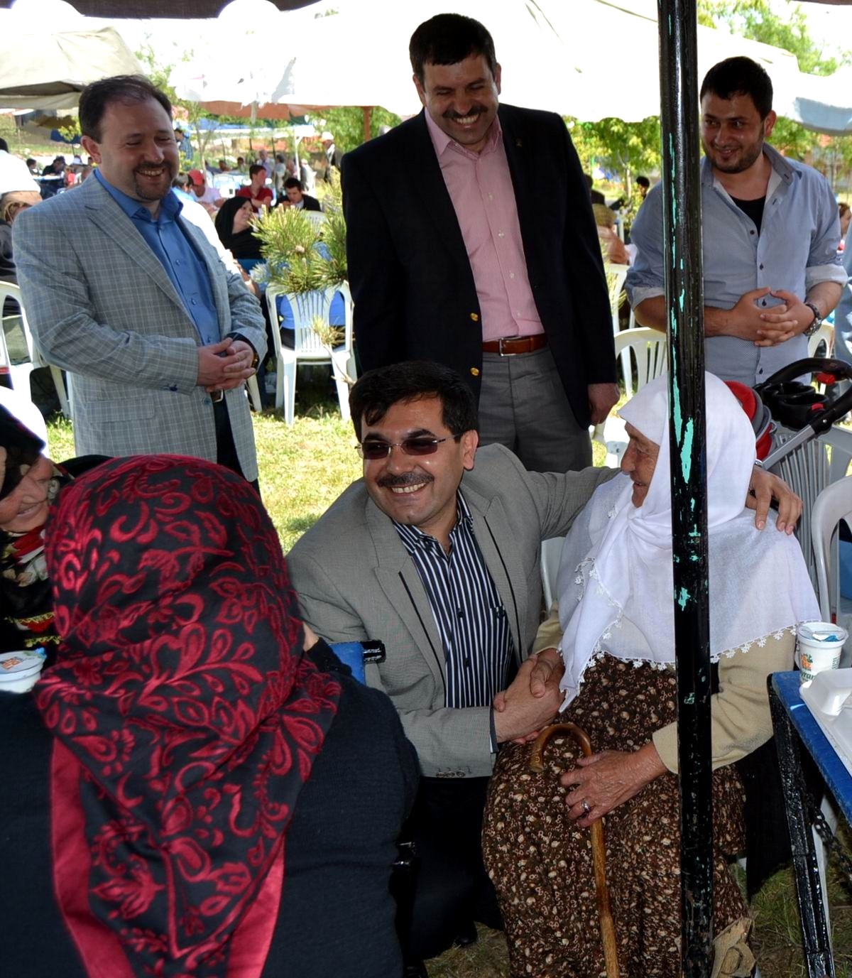 AK Parti Eskişehir Milletvekili Salih Koca Keskin Mahallesinde 'Yağmur ve Şükür Duasına' Katıldı