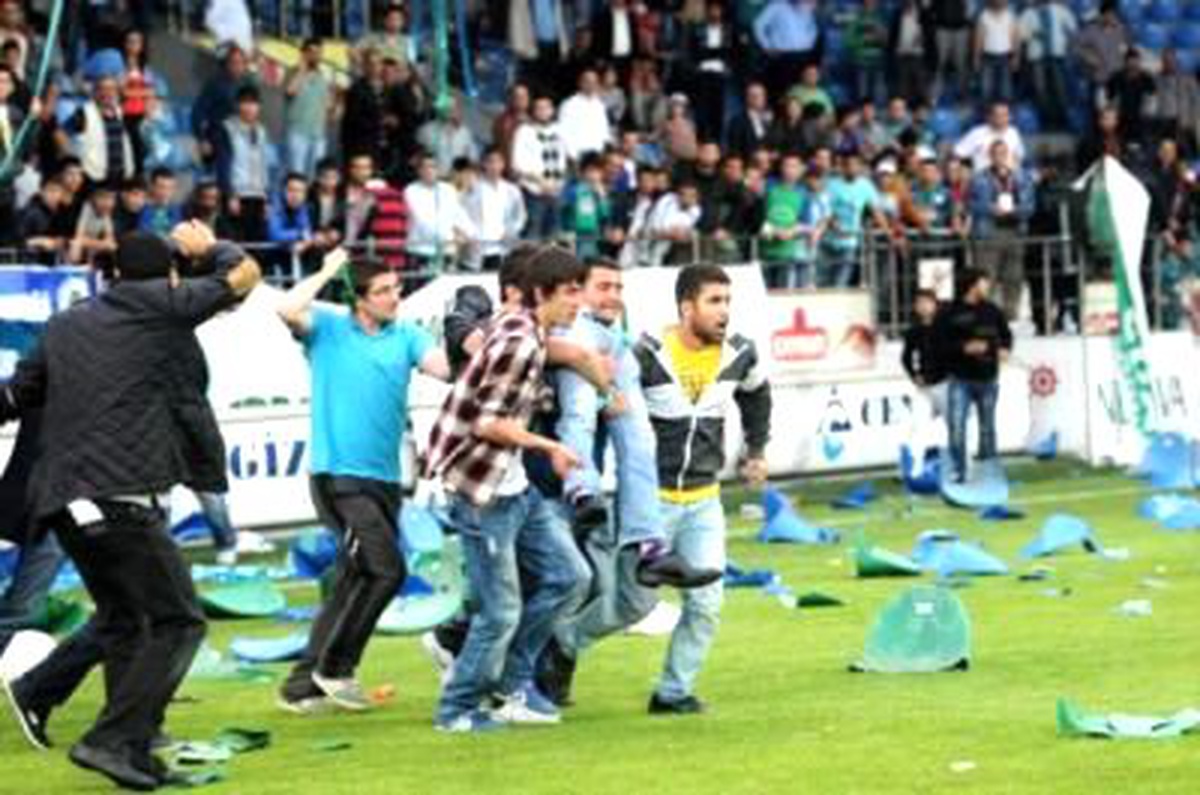 Çaykur Rizespor Yenildi, Olaylar Çıktı
