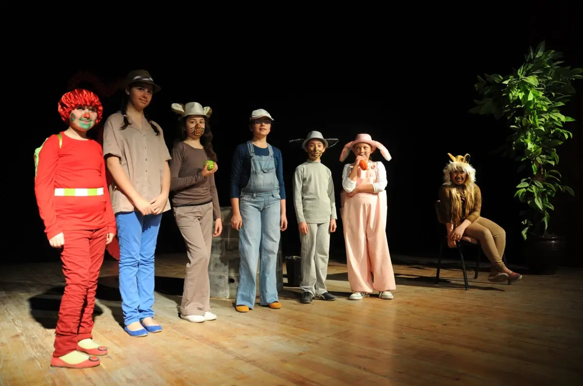 Cimcime Tavşan Büyük Alkış Aldı