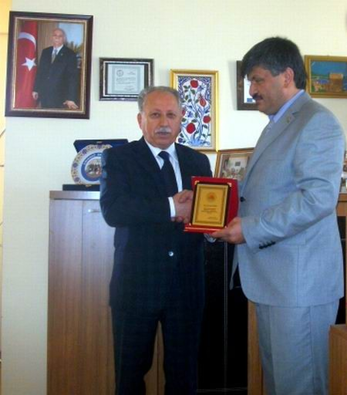 Gıda, Tarım ve Hayvancılık İl Müdürü Mevlüt Gümüş Veda Ziyaretlerini Sürdürüyor