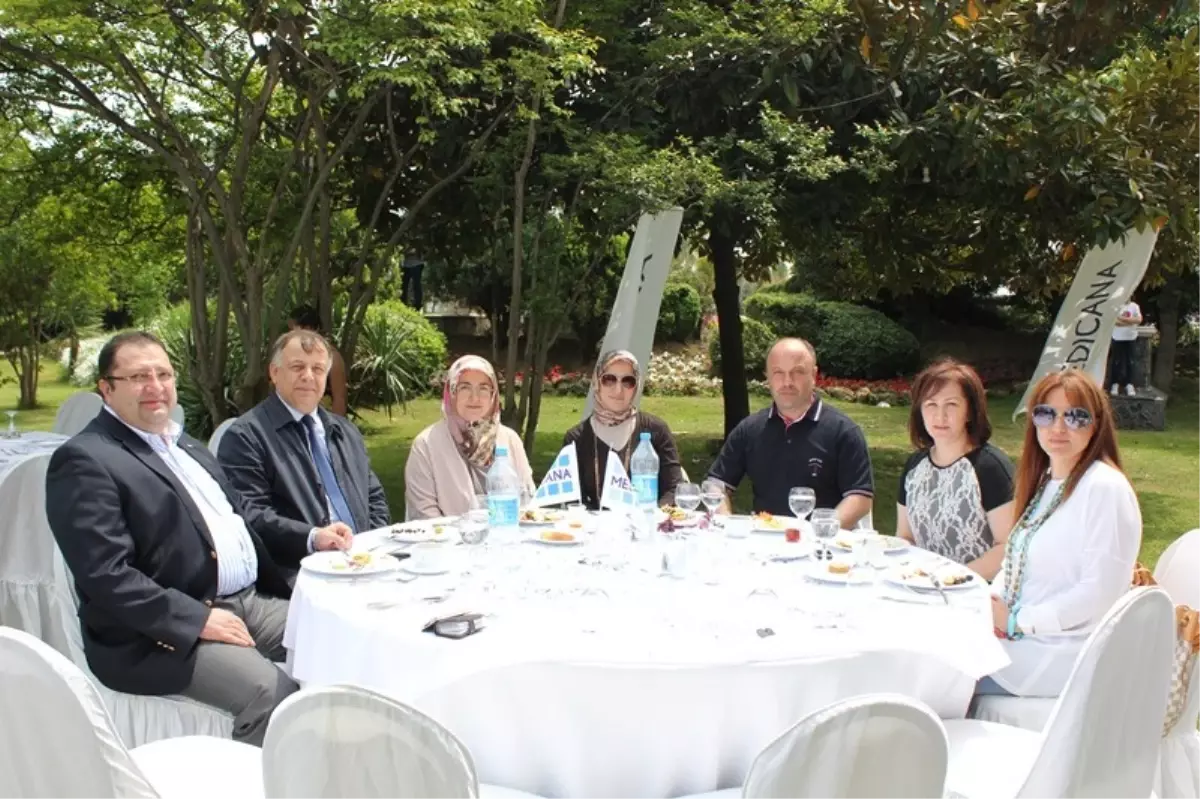 Medıcana'dan Hemşirelerine Pazar Brunch'ı