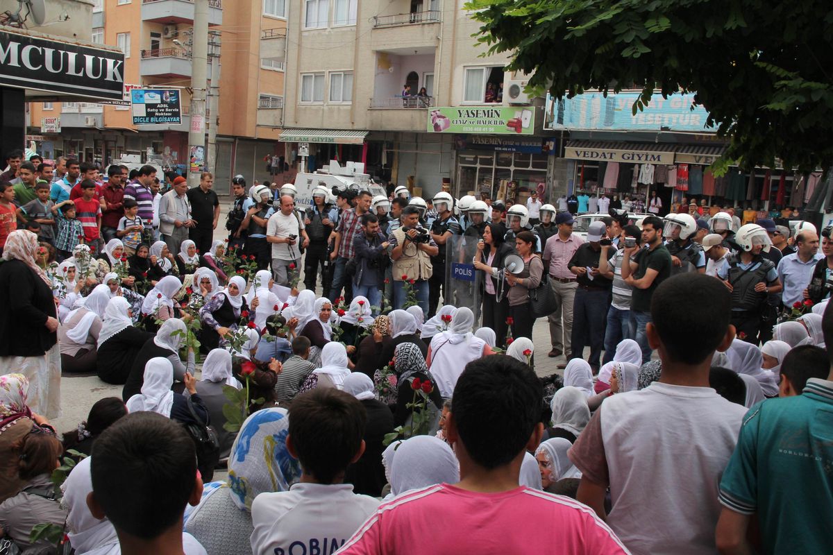 Mersinli Grup Öcalan Mitingine Gidemiyor