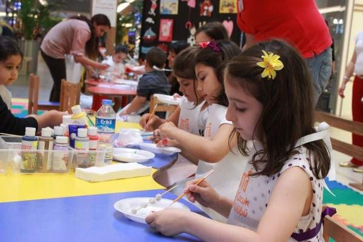 Minikler Anneliri İçin Tasarladı