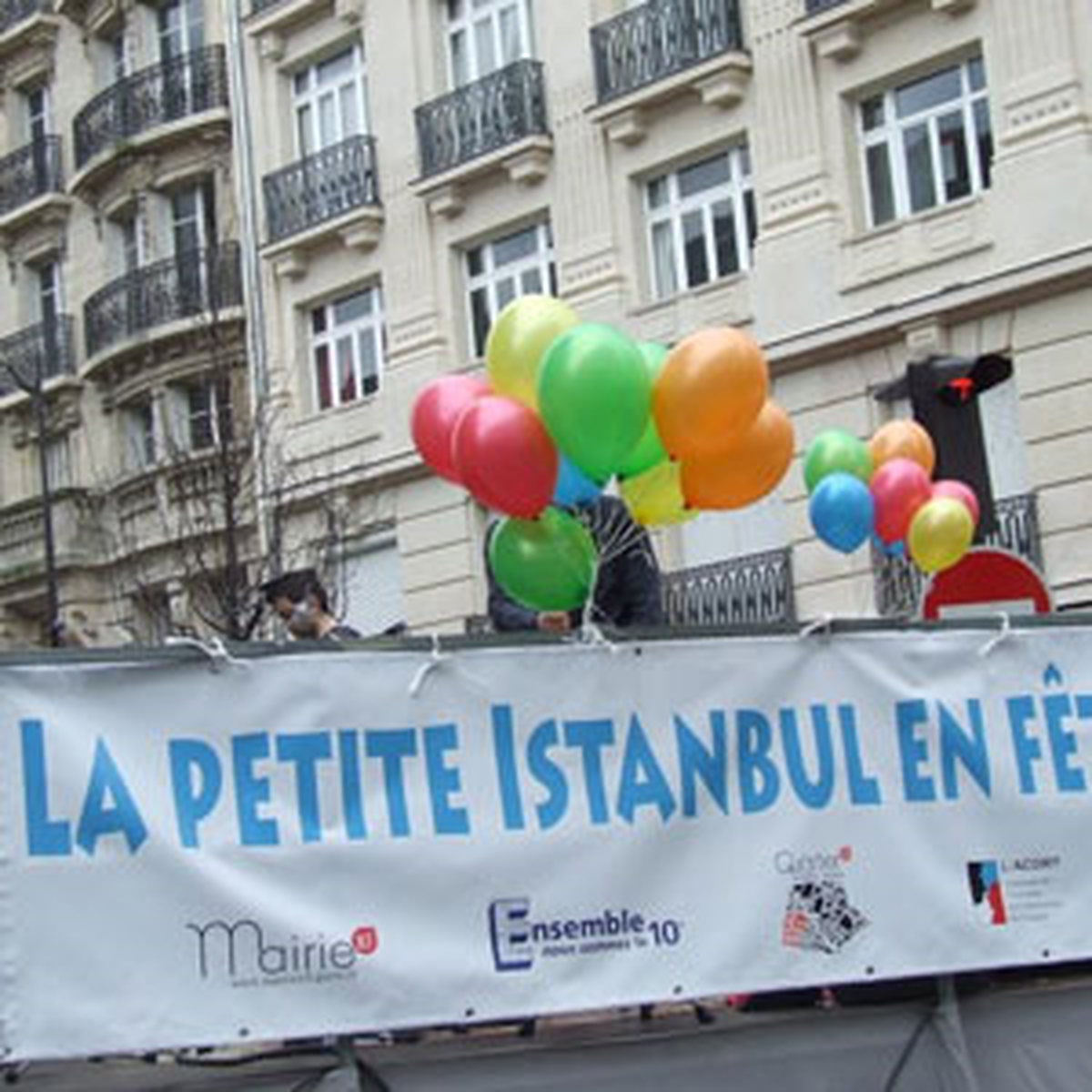 Paris\'te Küçük İstanbul Bayramı