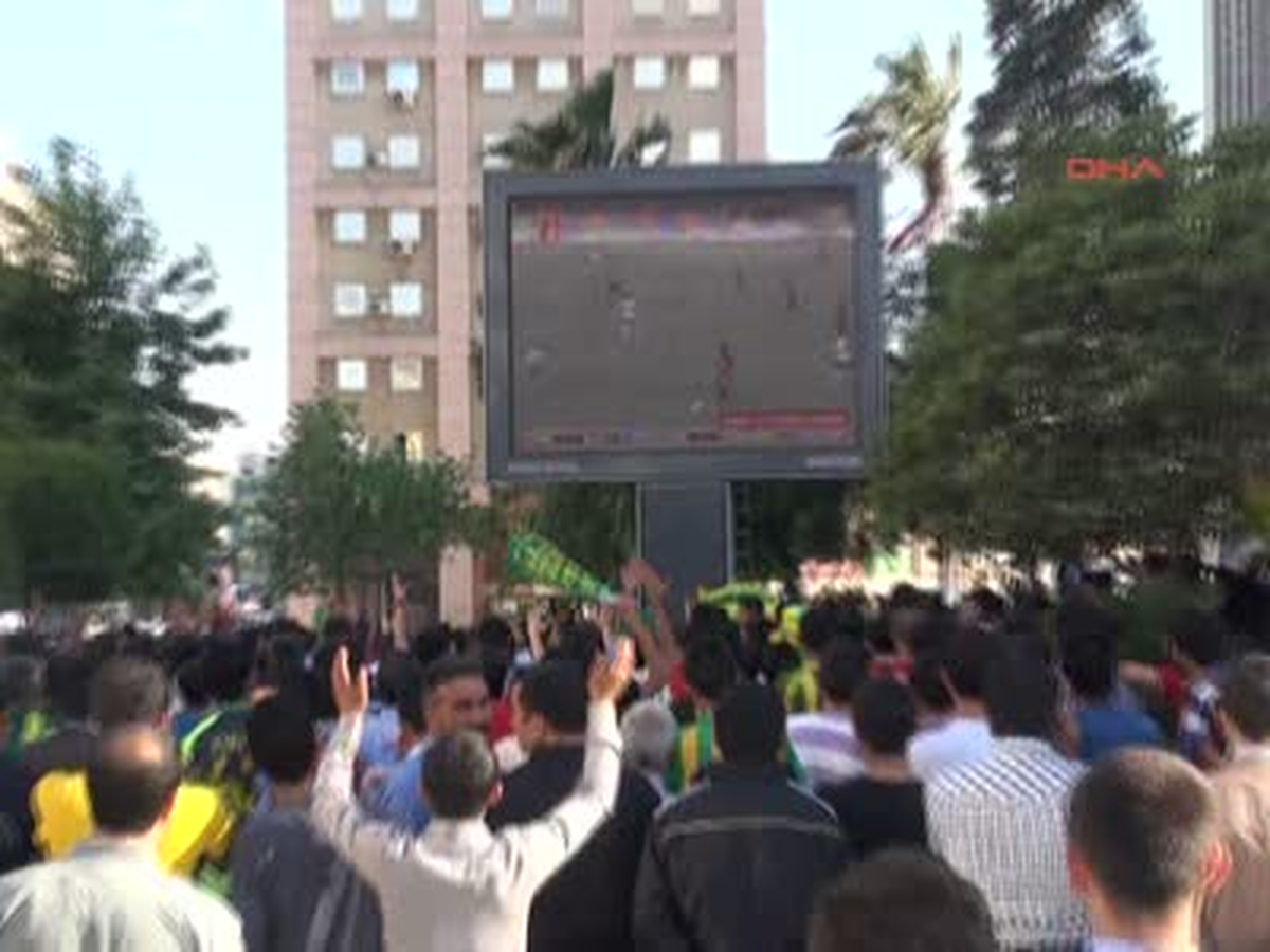 Şanlıurfa\'da Şampiyonluk Coşkusu 0 Mağlup Etti.