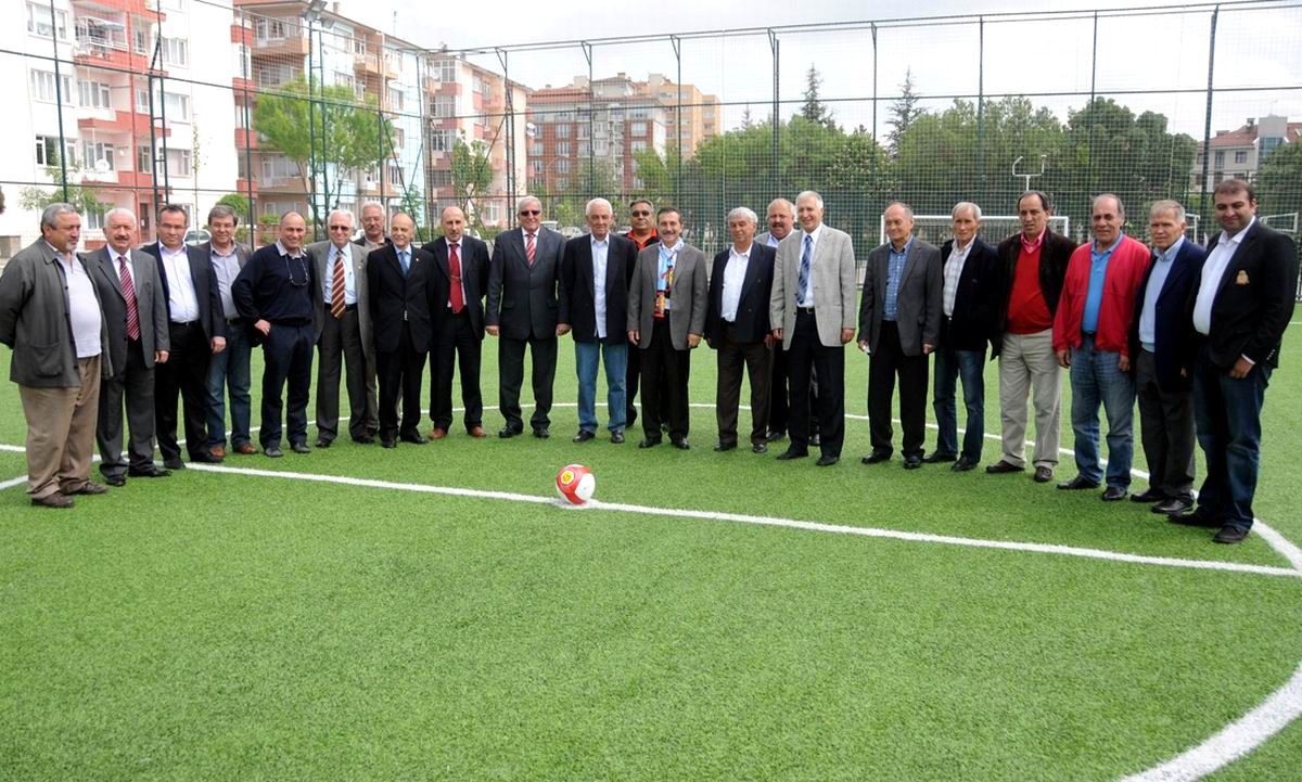 Tepebaşı Belediyesi Efsane Eskişehirspor'a Tesis Yaptı