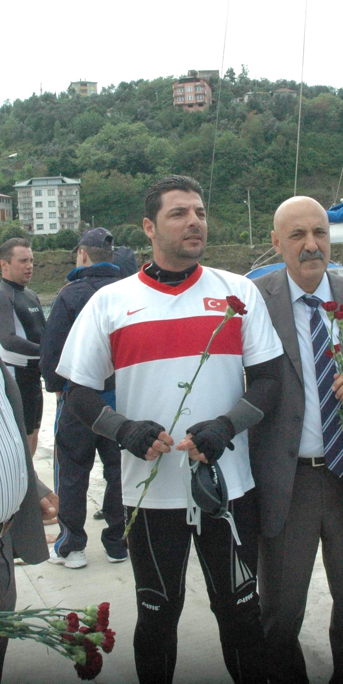 19 Mayıs Gençlik ve Spor Bayramı İçin Trabzon'dan Samsun'a Yüzerek Gidecek