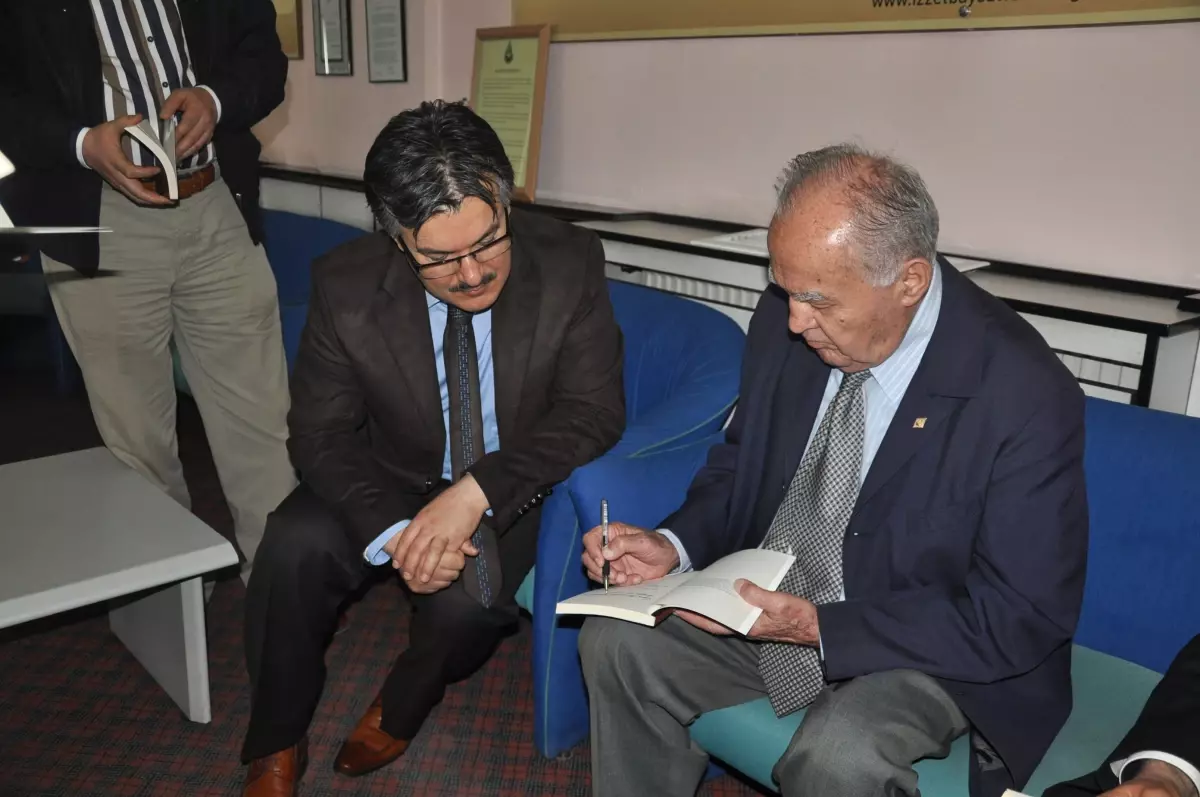 Ahmet Baysal\'a Yoğun İlgi