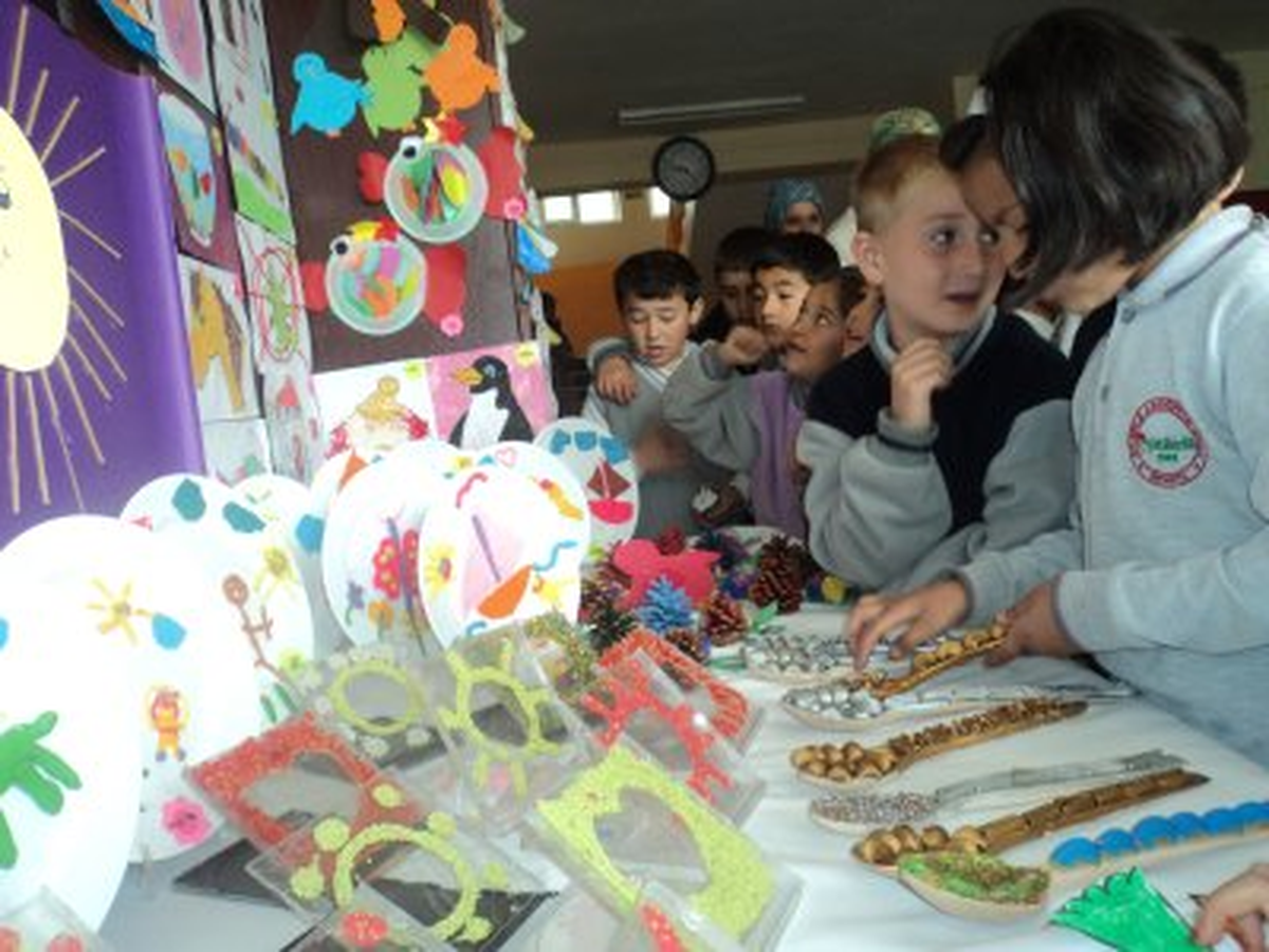 Anneler Günü İçin Hüzün ve Mutluluk