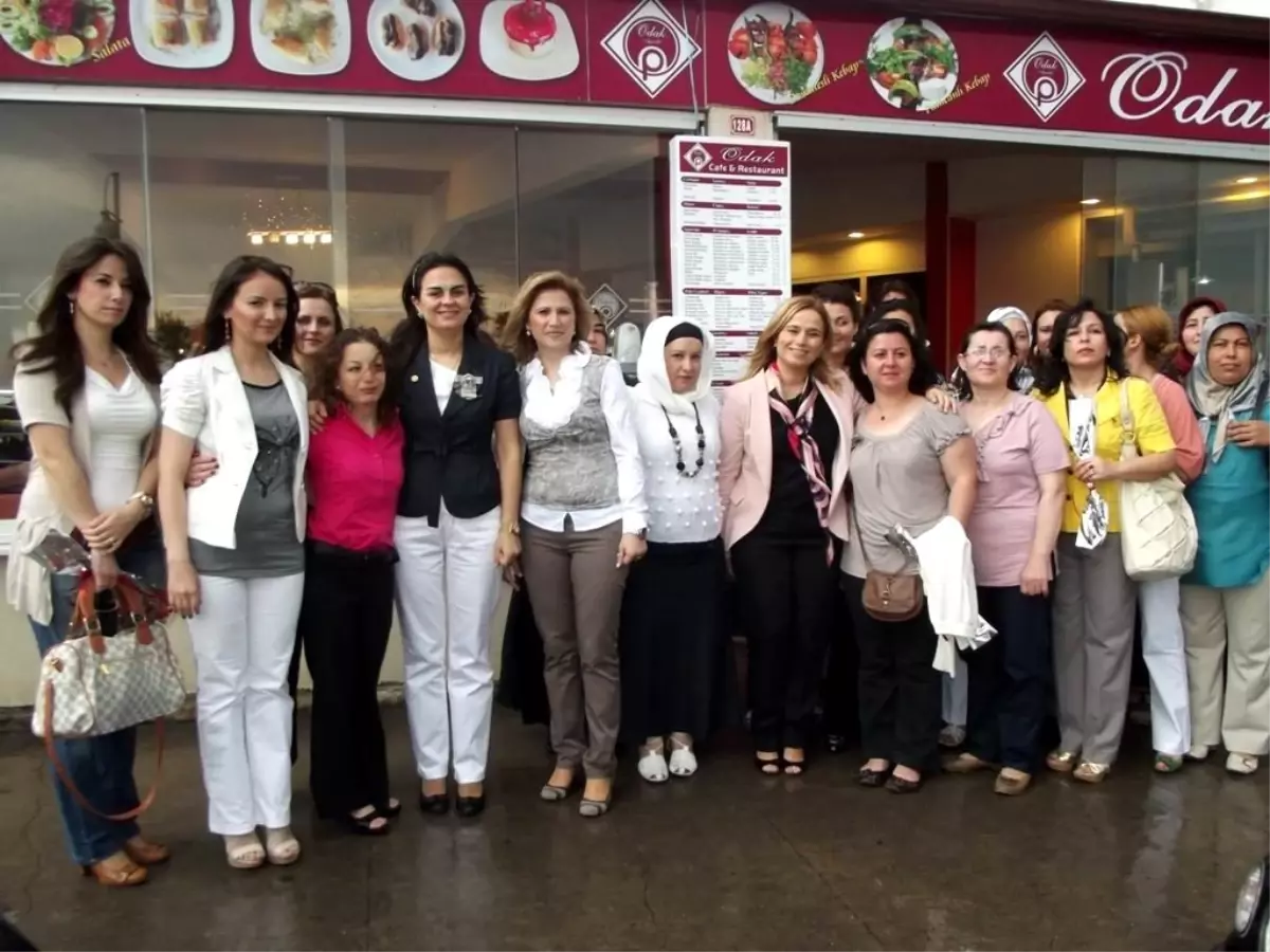 Ayvalık\'ta Annelere Müjde Milletvekili Babuşçu\'dan Geldi