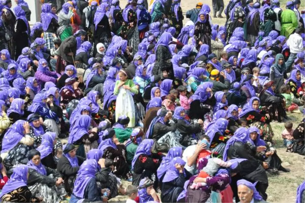 Babasını Kaybeden Milletvekili Gülpınar Gözyaşına Boğuldu (2)