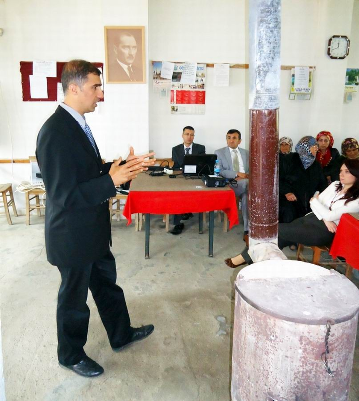 Çakallar Köyü'nde Kadına Şiddeti Önleme Eğitim Semineri Yapıldı