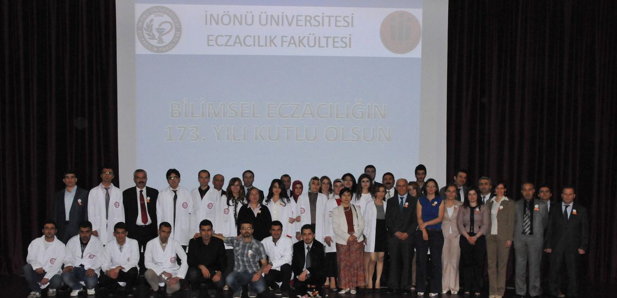 Eczacılık Günü Kutlandı