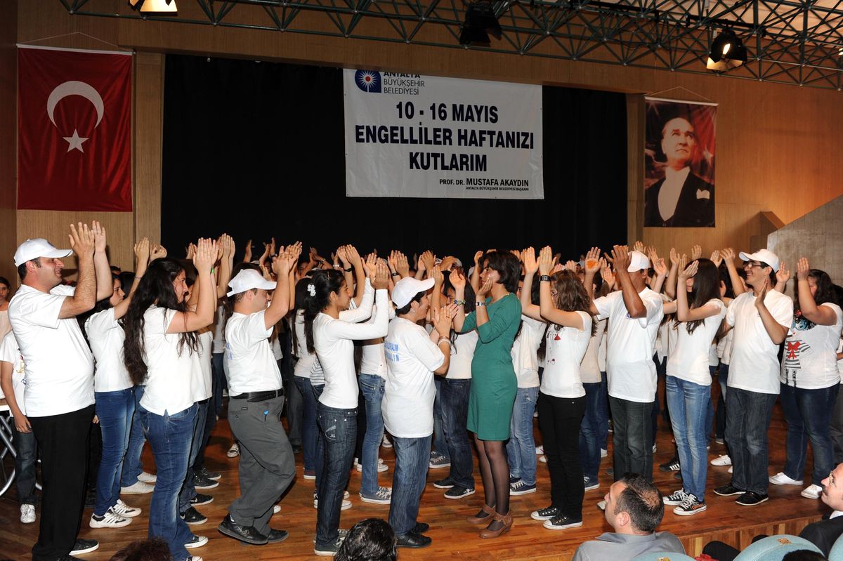 Engelliler Haftası'na Şenlikli Kutlama