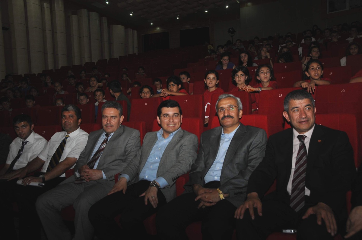 Engellilere Tiyatro Festivali