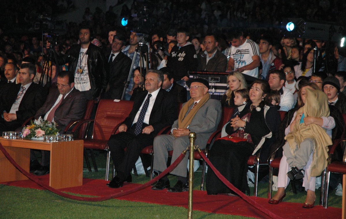 Karaman Halkı Santçılarla Coştu