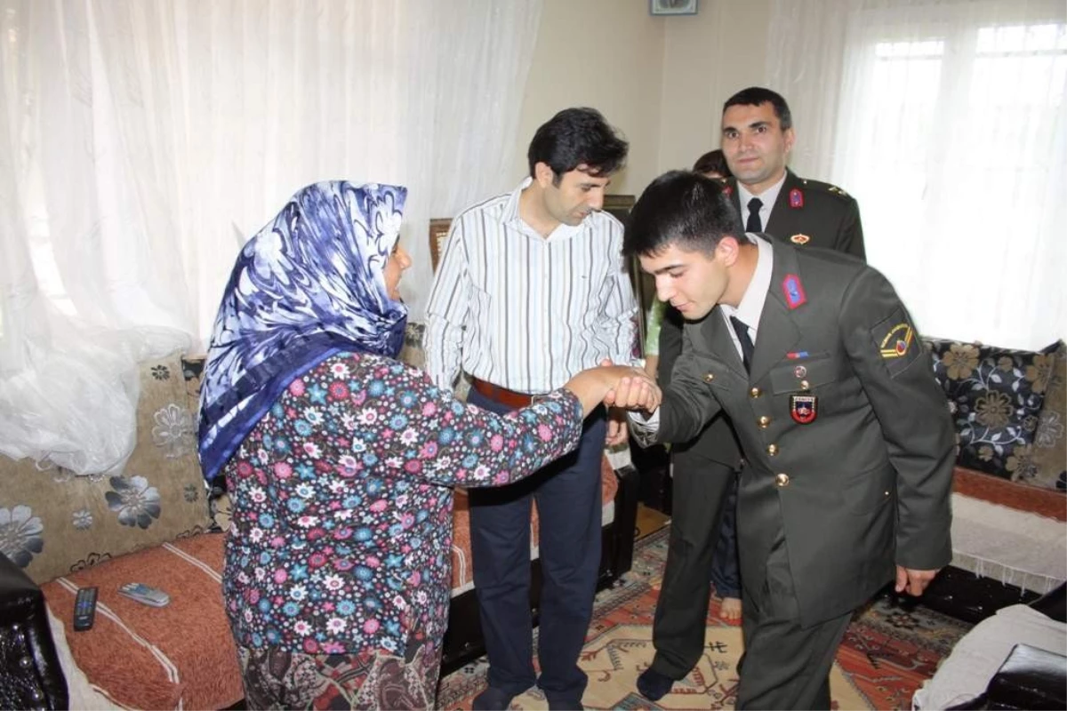 Kaymakam Uslu Şehit Annelerinin Gününü Kutladı