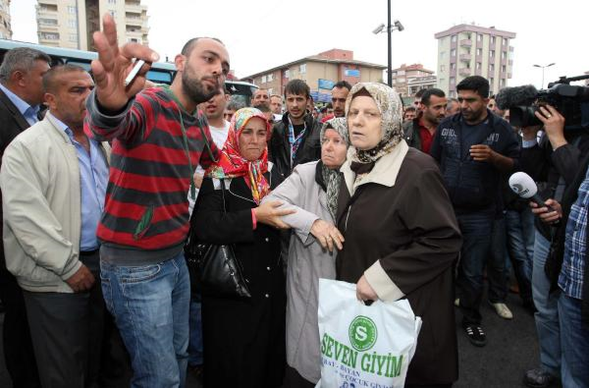 Minibüsçüler Kontak Kapattı