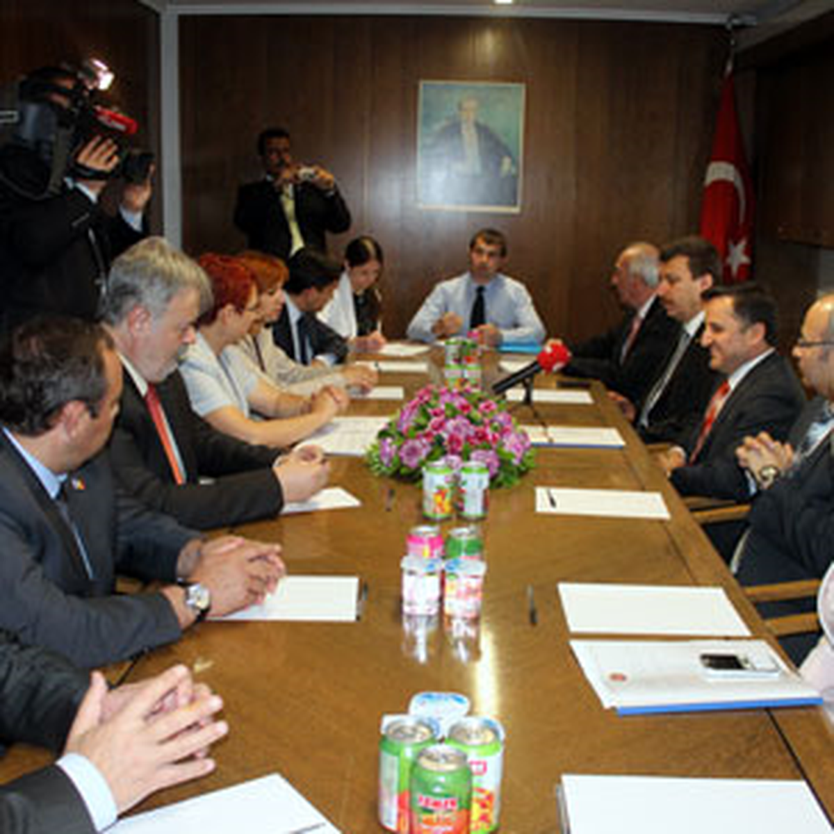 Moldova-Türkiye Parlamentolararası Dostluk Grubu Heyeti Meclis'te