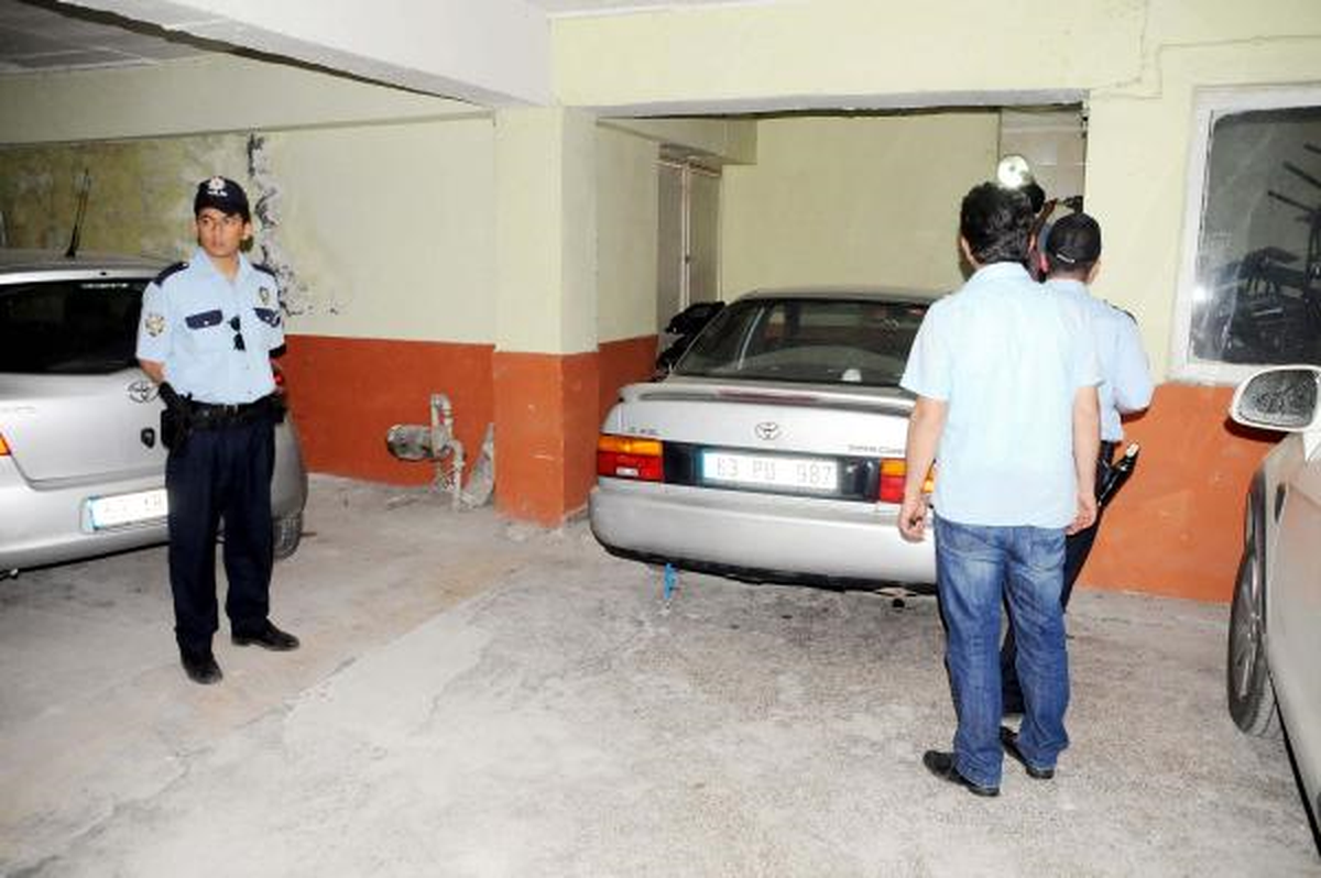 Otoparkta Bomba Paniği