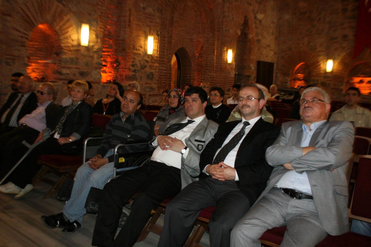 Polisler Engellilere Suçlardan Korunma Yollarını Anlattı