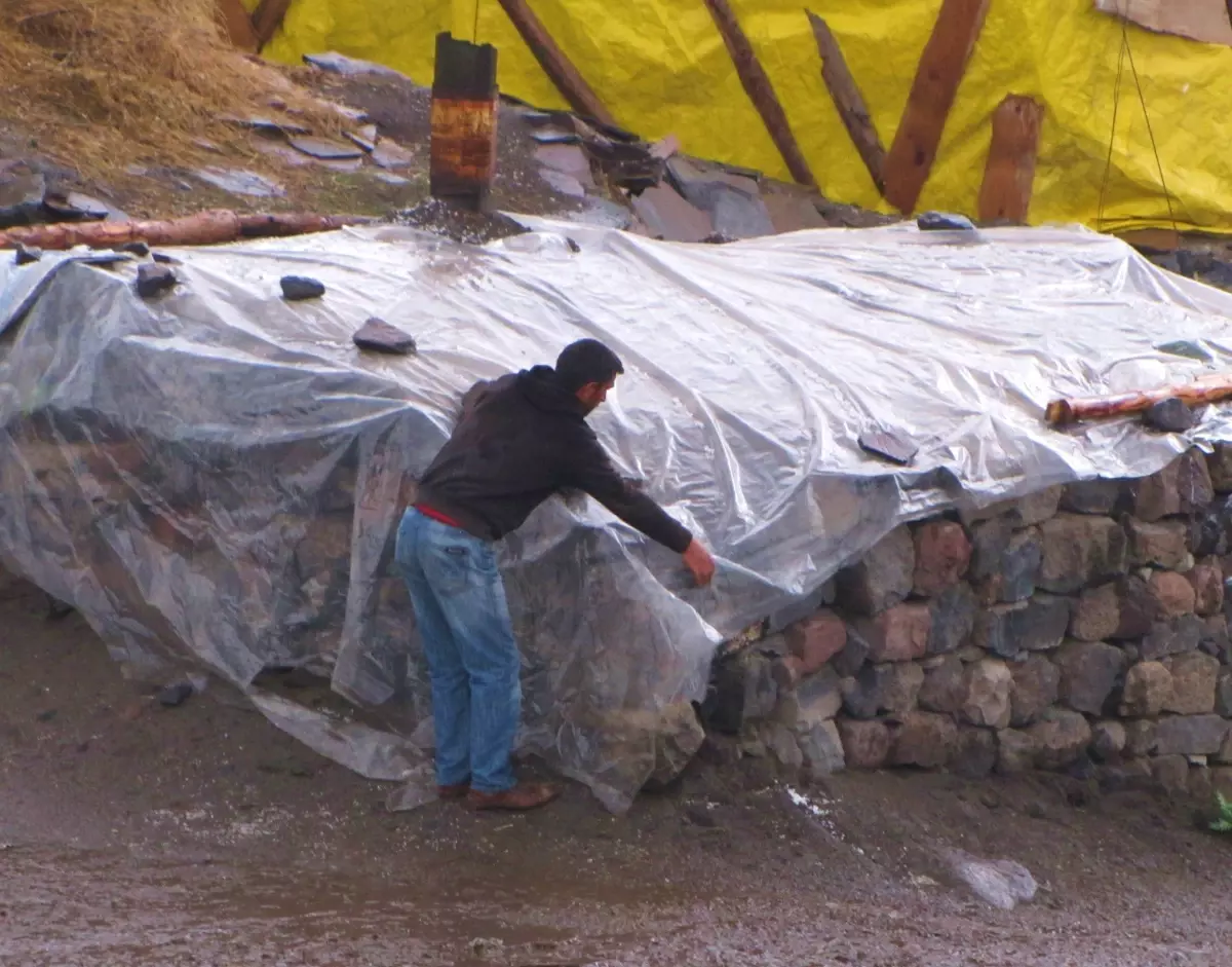 Selim\'de Doğu Yağışı Şaşırttı