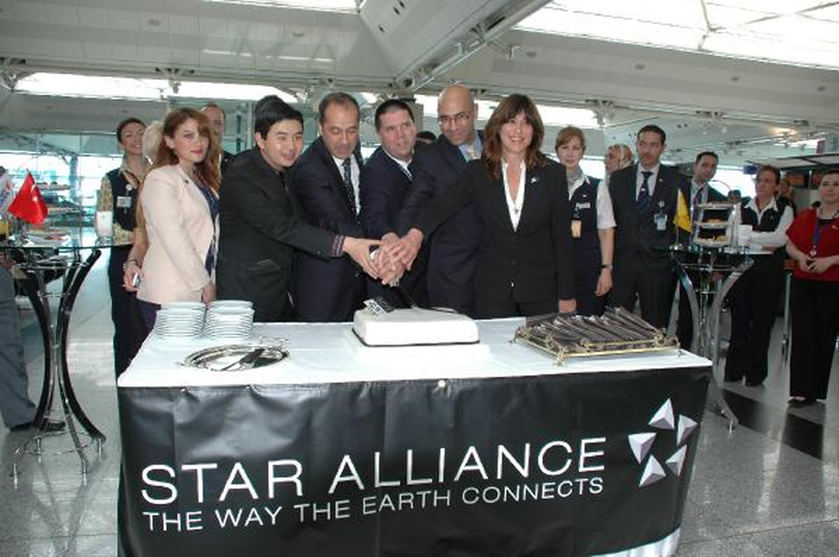 Star Allıance\'ın 15\'inci Yılı Kutlandı