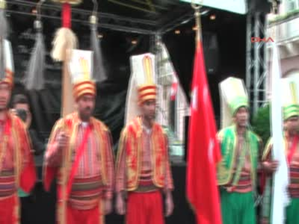 Mehter Karlsruhe Sarayını Fethetti