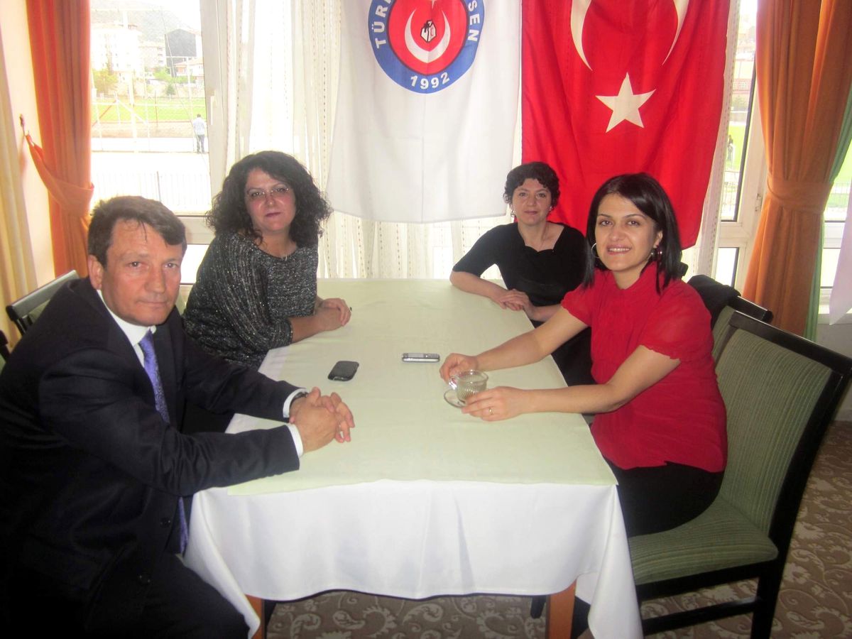 Türk Sağlık-Sen\'den Çay Partisi