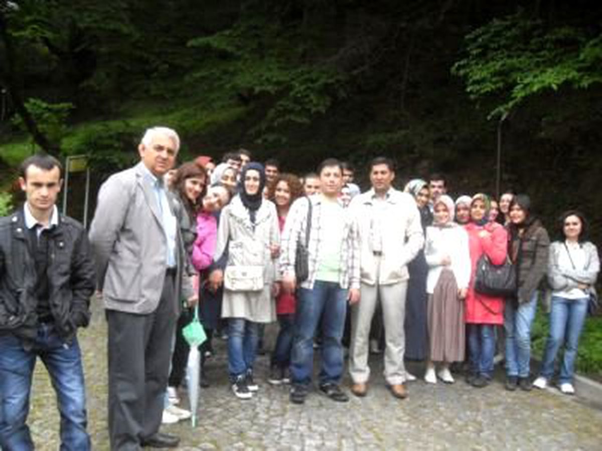 Üniversite Öğrencileri Ereğli\'de Tarihi ve Turistlik Yerleri Gezdi
