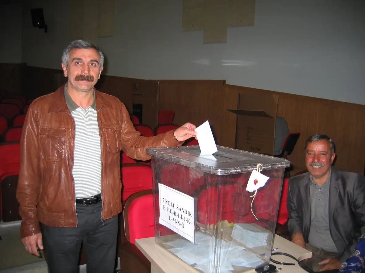 Van-Hakkari Tabipler Odası Yönetimi Değişti