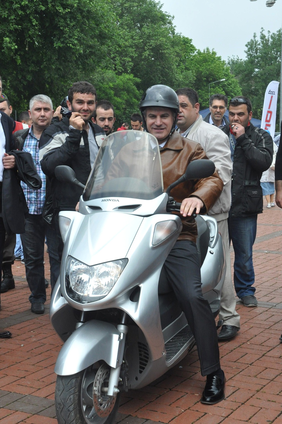 Vekilin Motosiklet Sevdası