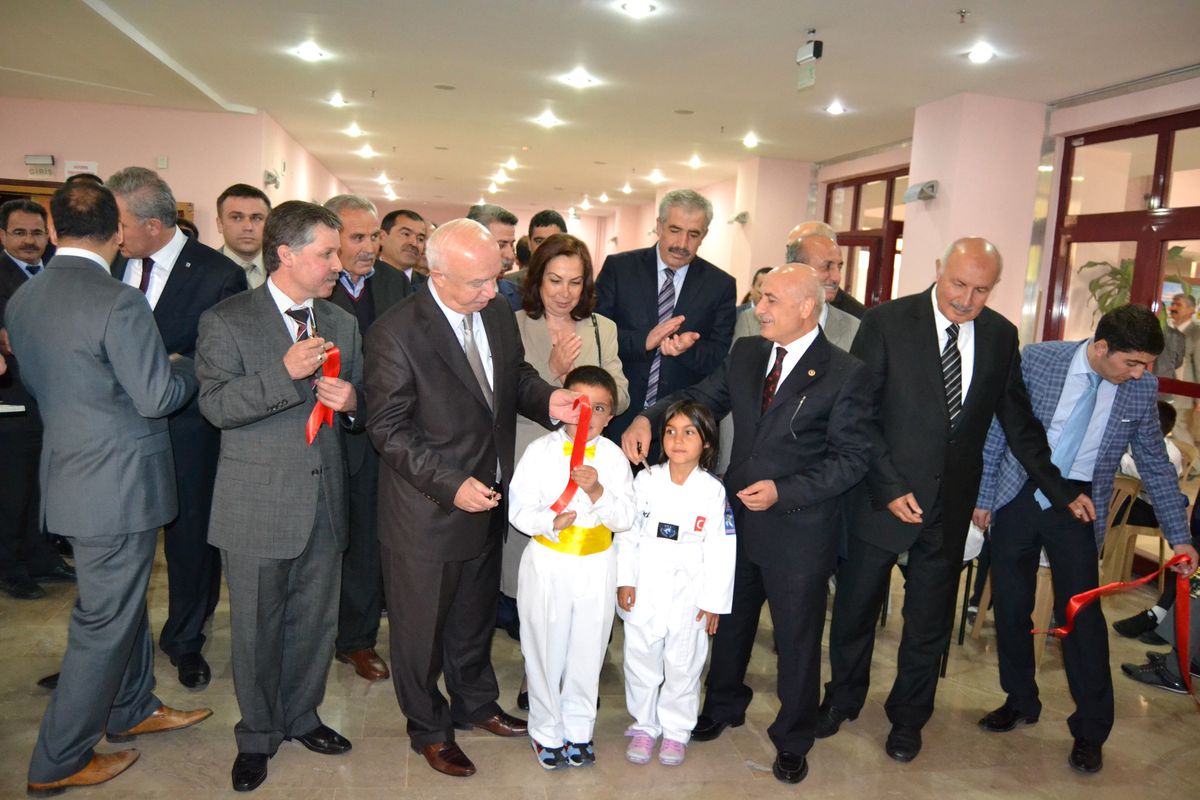 Yibo Yıldızları Ödüllerini Aldı