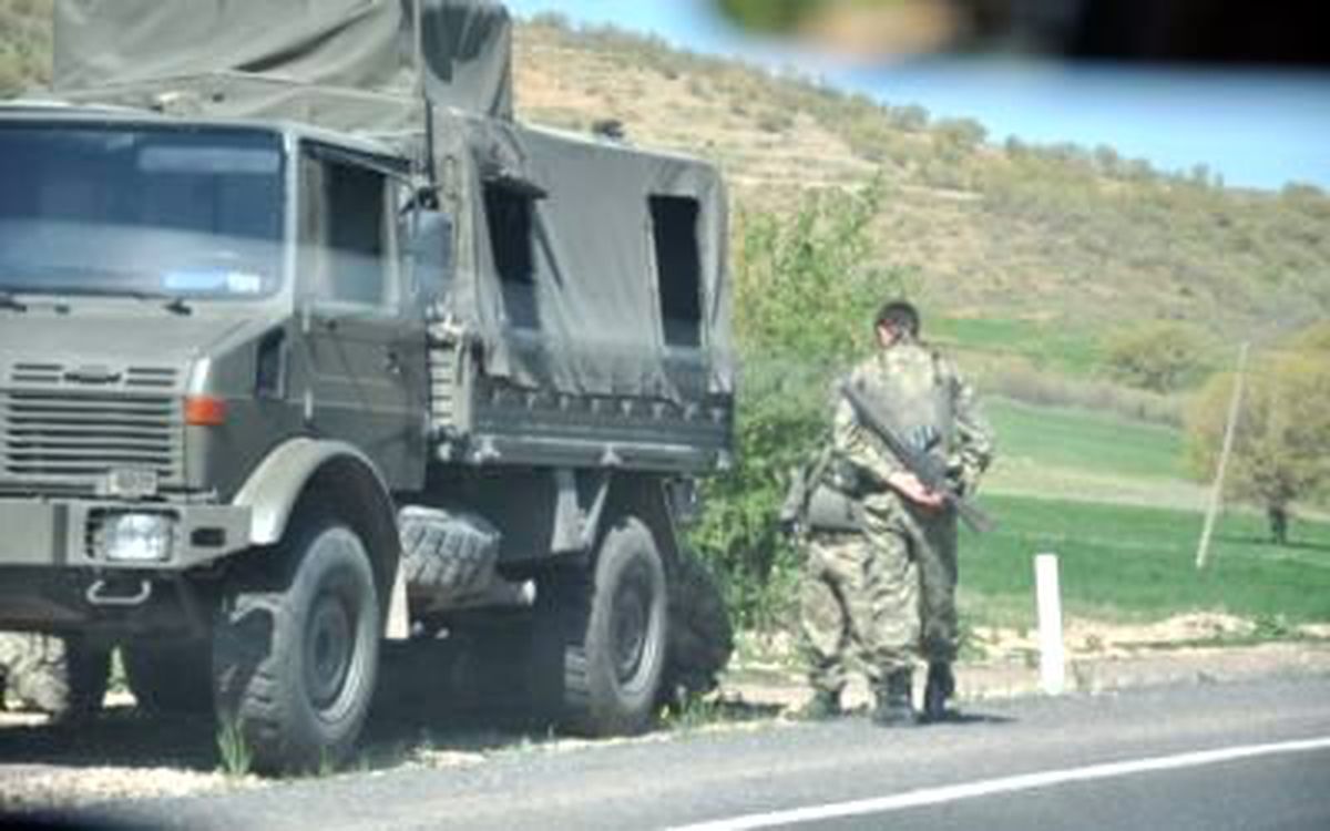 Yola Döşenen Mayınlar, Köylüler Tarafından Farkedildi