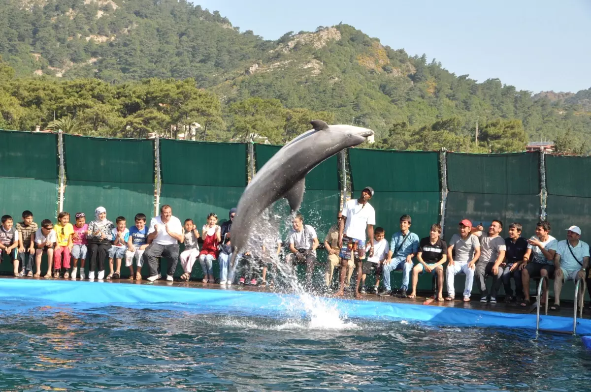 Yuva Çocukları Marmaris'te Tatilin Tadını Çıkarttı