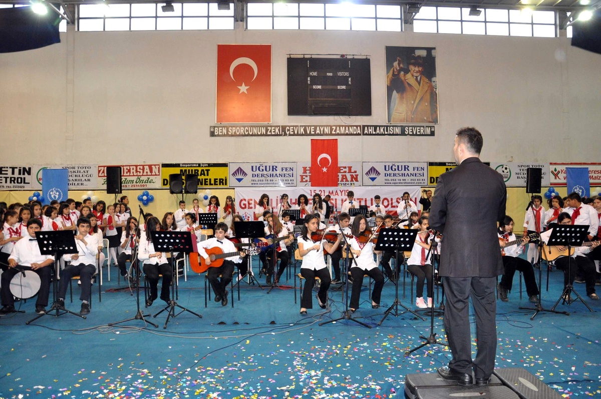 Zonguldak'ta Ertelenen 23 Nisan Konseri