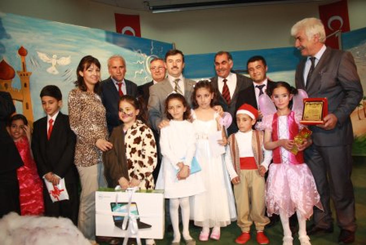 Ağrı\'da Masallarla Büyüyoruz Yarışması Finali