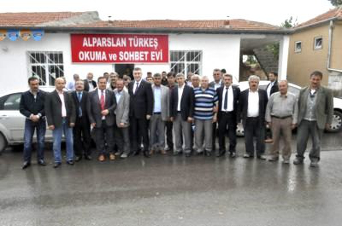 Alparslan Türkeş Okuma ve Sohbet Salonu Açıldı