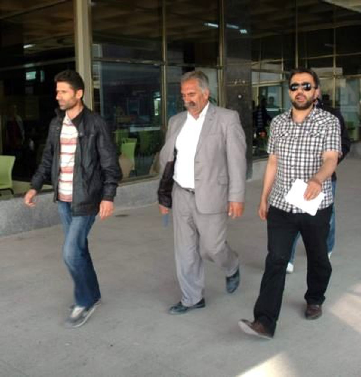 Bandırma\'da Kck Operasyonu: 2 Gözaltı