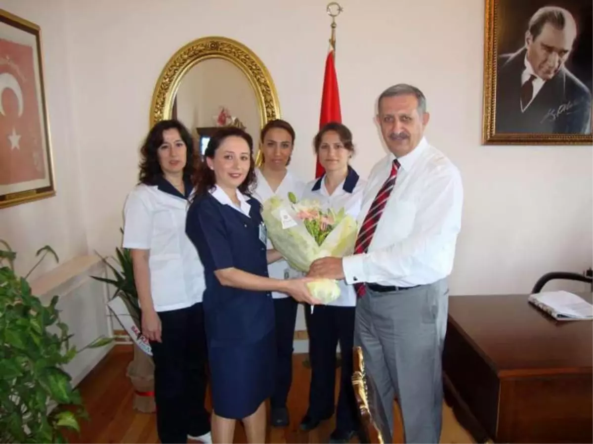 Beyaz Meleklerden Kaymakam Nalbant\'a Ziyaret