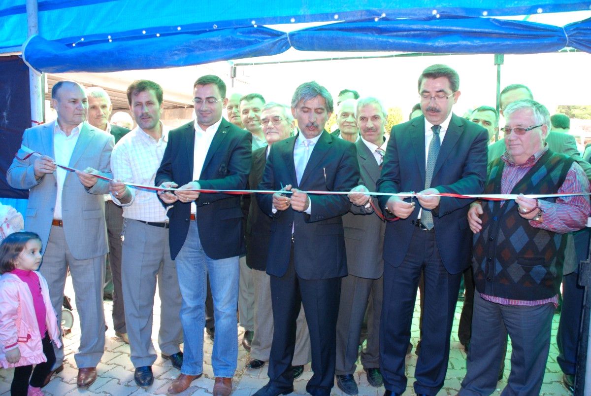 Biga\'da Eğitim Yararına Kermes