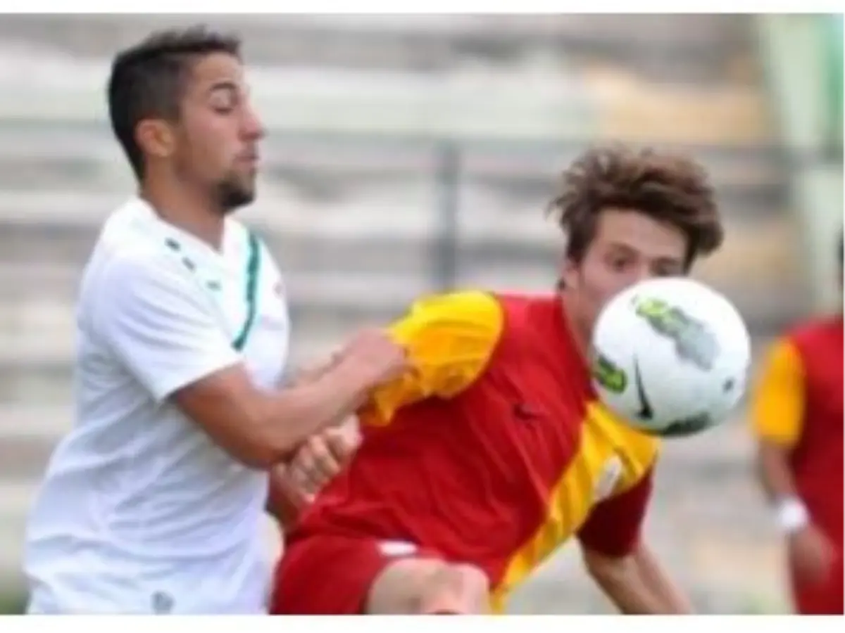 Bursaspor A2 Galatasaray\'ı 2-1 Yendi