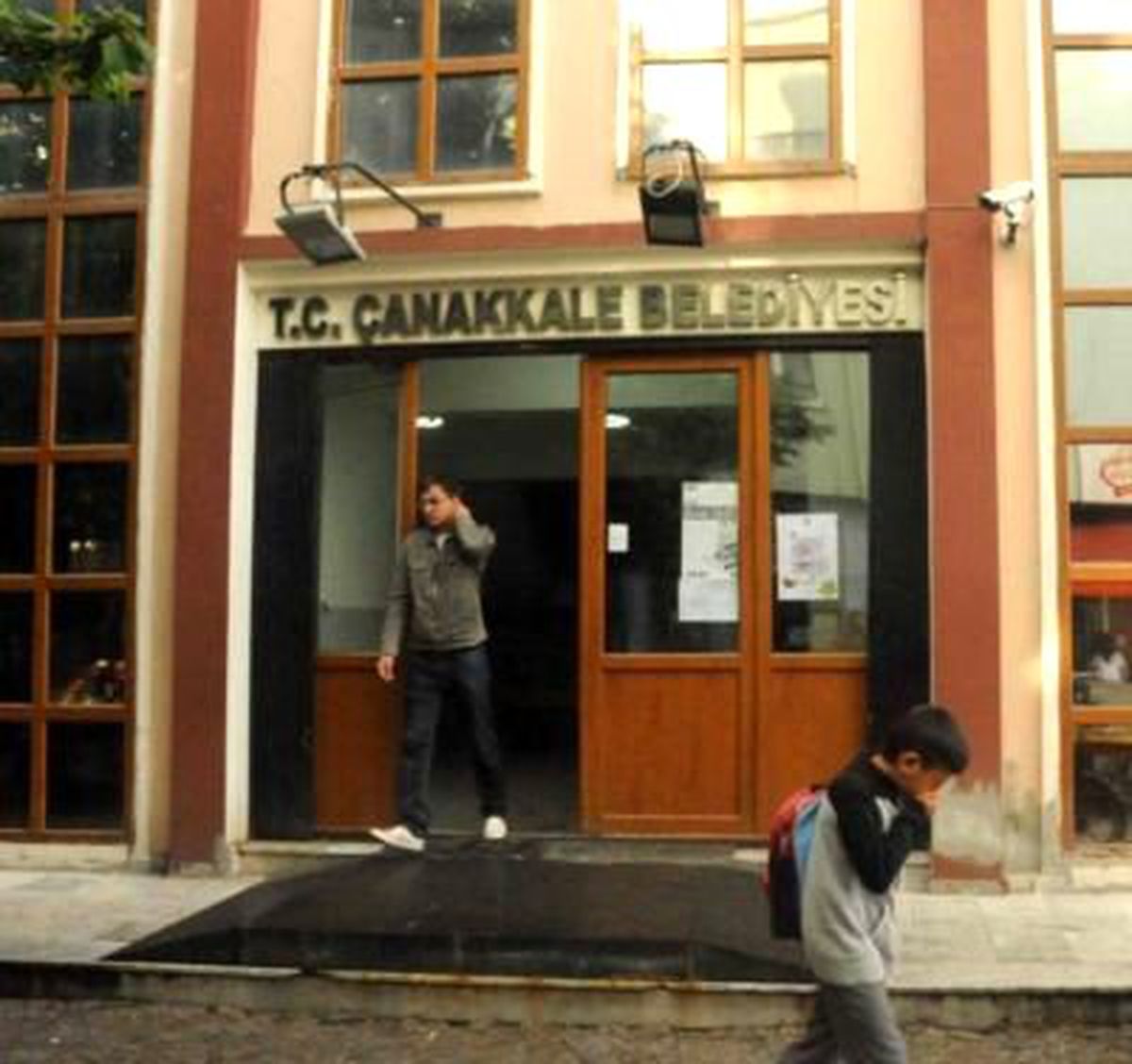 Çanakkale Belediyesi'nde Yolsuzluk Operasyonu