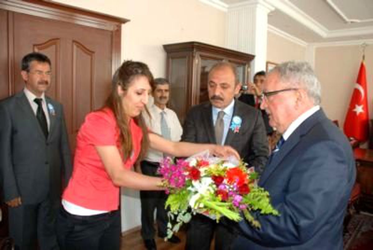 Düzenli Prim Ödeyen 10 İşverene Plaket Verildi