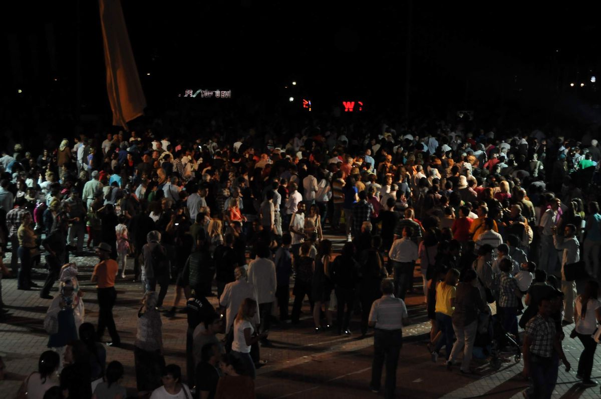 Festival Açılışında Şüpheli Paket Paniği