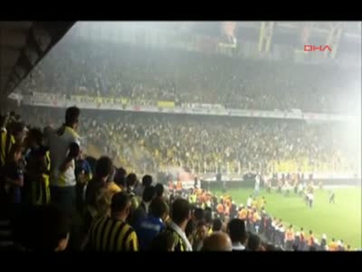 Galatasaray Maçındaki Olayların En Dikkat Çekici Kareleri