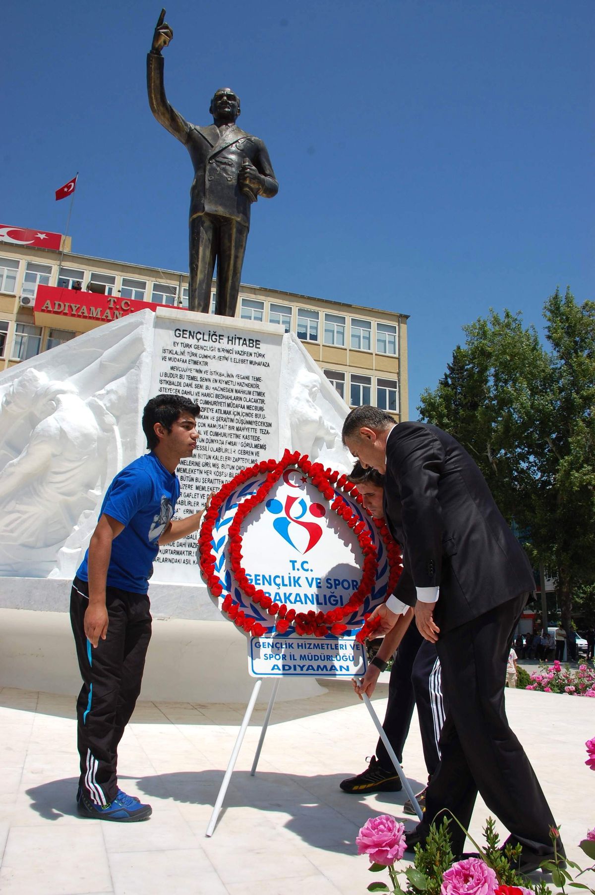 Gençlik Haftası Etkinlikleri Başladı