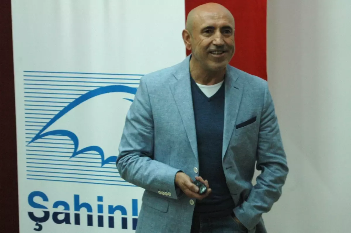 Kemal Şahin Nkü Öğrencileri ile Buluştu