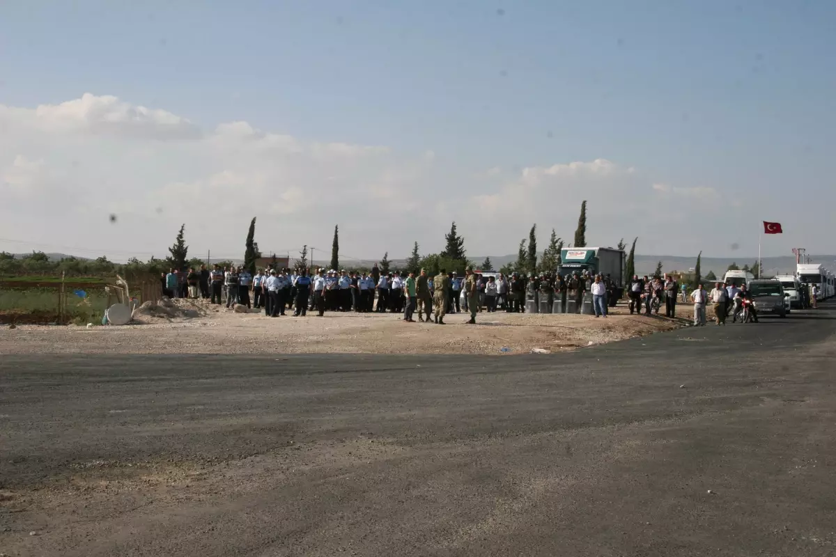 Kilis'te Konteyner Kentte Gerginlik