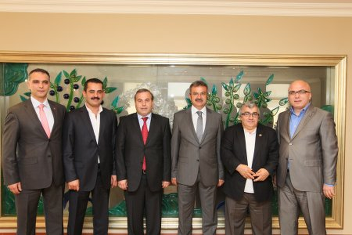 Köşker: Derneklerin Yanındayız
